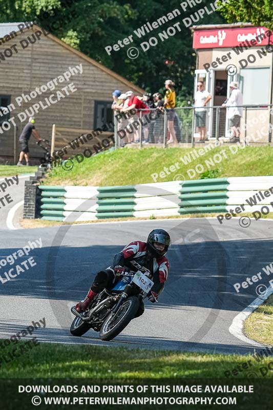 cadwell park;cadwell park photographs;cadwell trackday photographs;enduro digital images;event digital images;eventdigitalimages;peter wileman photography;racing digital images;trackday digital images;trackday photos